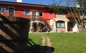 La Valeriana Farm Apartments